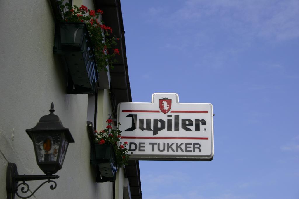 Hcr De Tukker Hotel
